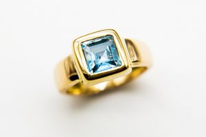 orobriz carmen joyería sevilla oro anillo