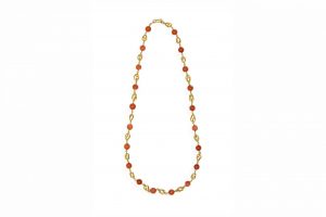 Collar jaulas y bolas coral