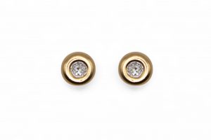 Pendientes oro chatón