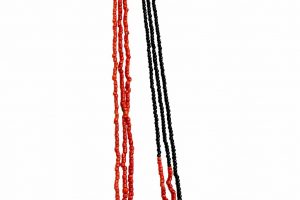 Collar 3 hilo coral y bolas de onix