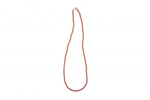 Collar bolas coral