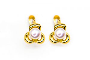 Pendentes oro flor perla 3 pétalos